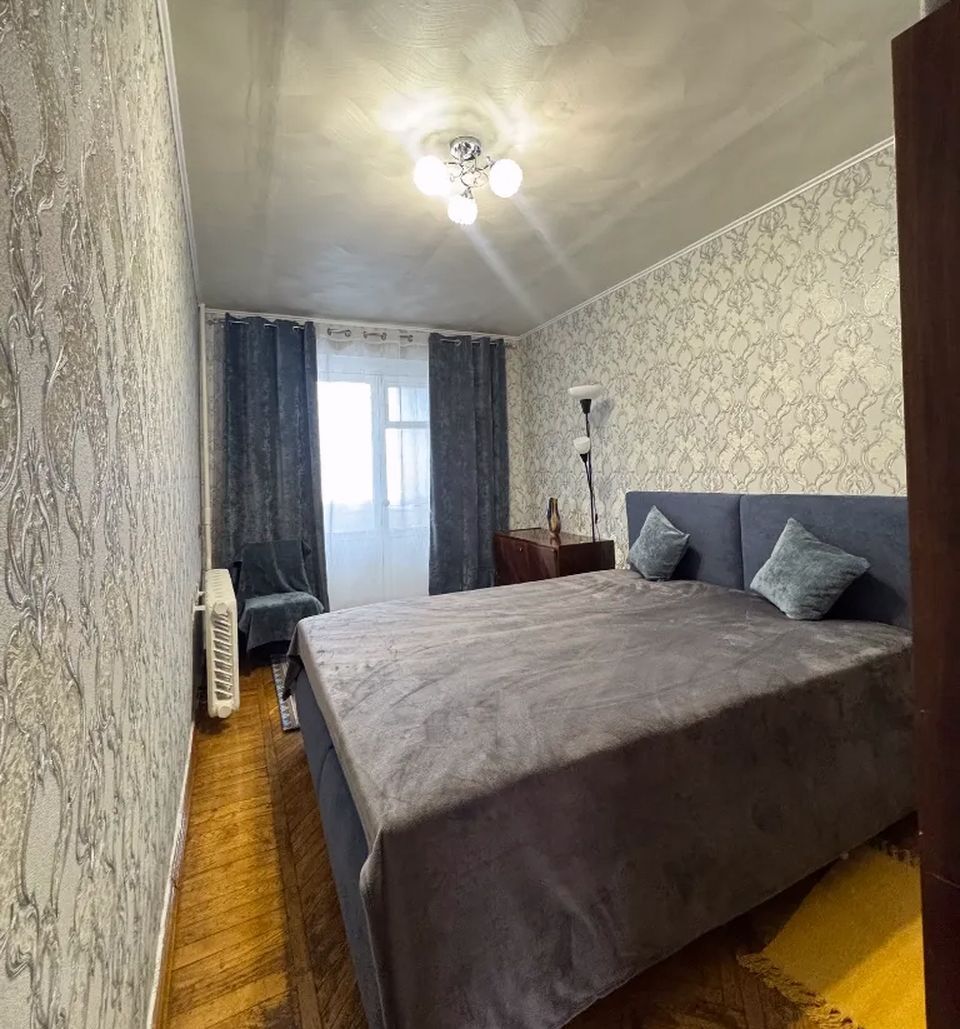 Продажа 3-комнатной квартиры 72 м², Тверская ул., 9