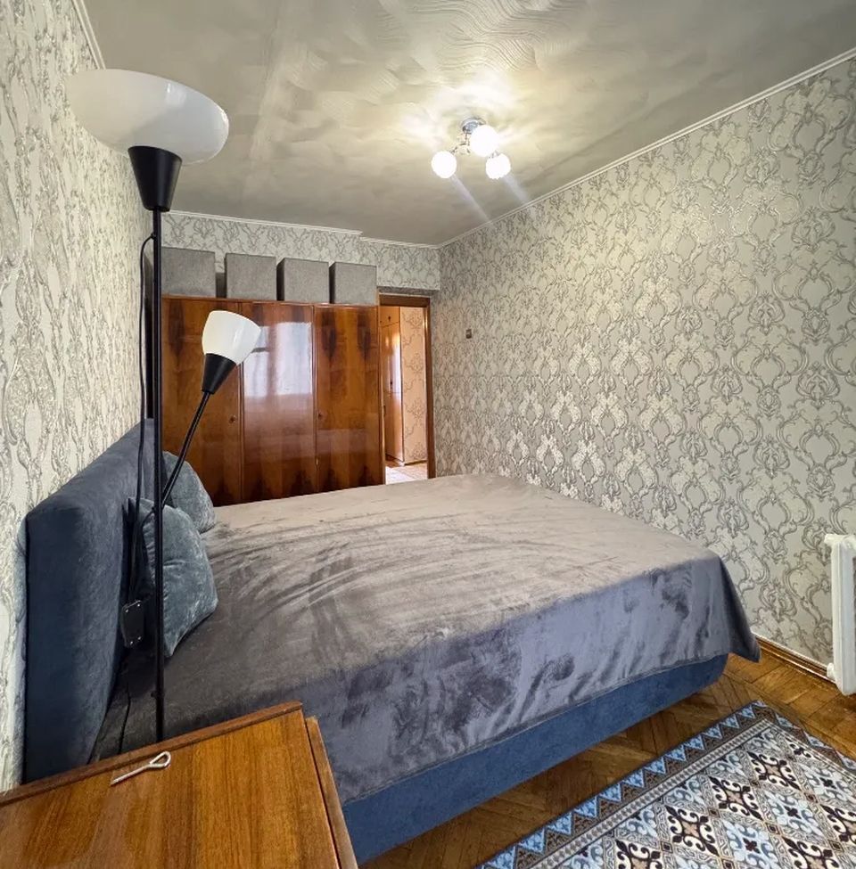 Продажа 3-комнатной квартиры 72 м², Тверская ул., 9