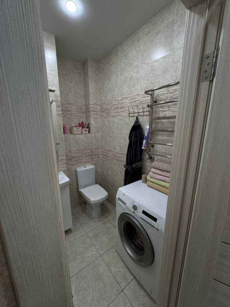 Продажа 1-комнатной квартиры 39.3 м², Машиностроителей ул., 25