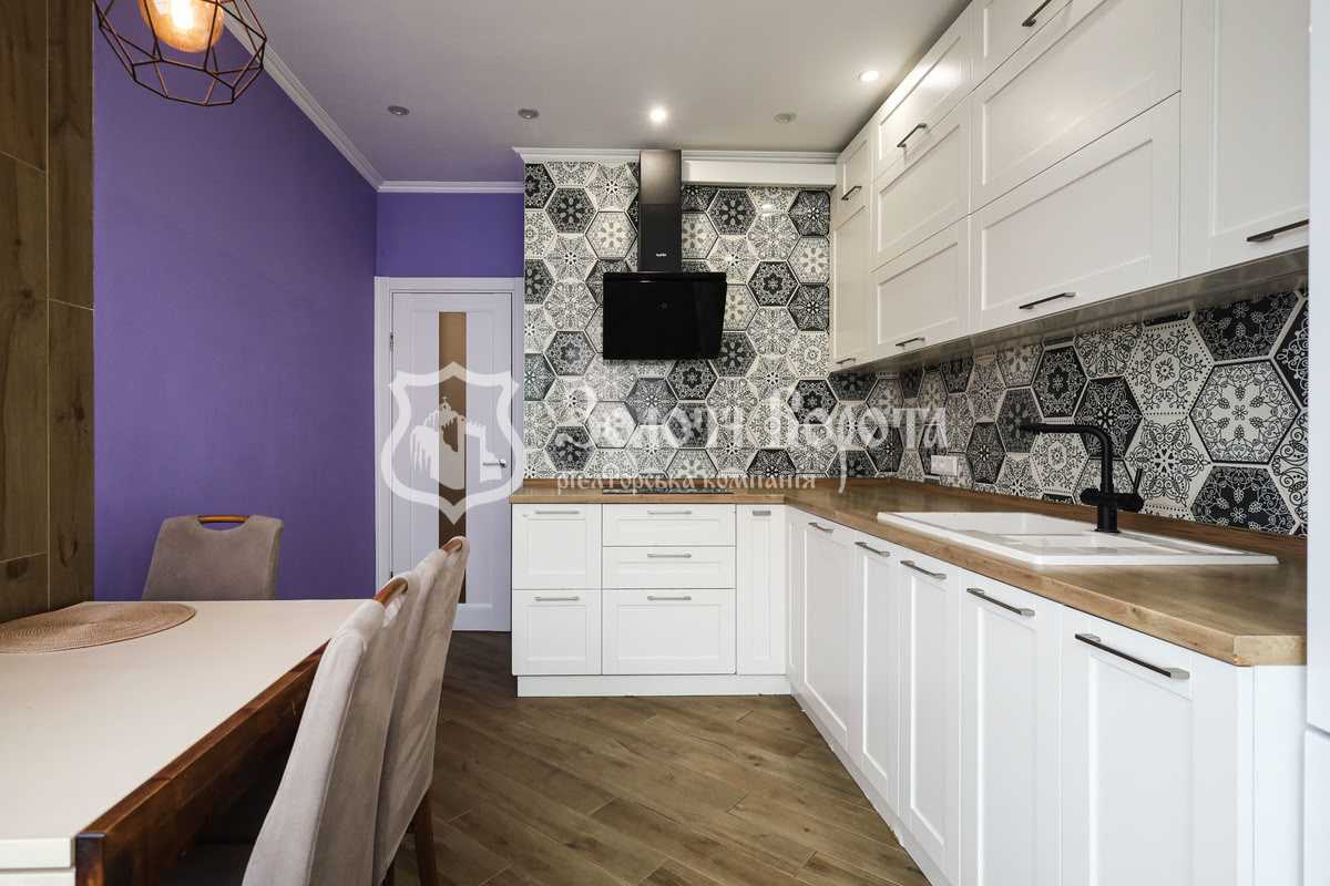 Продажа 2-комнатной квартиры 63 м², Михаила Донца ул., 2А