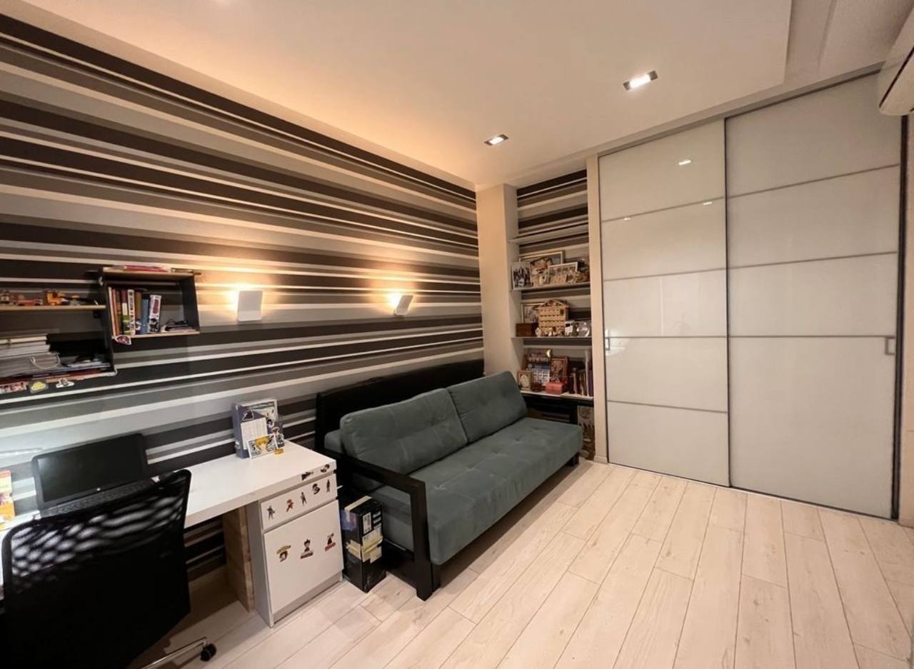 Аренда 3-комнатной квартиры 130 м², Крутогорный спуск