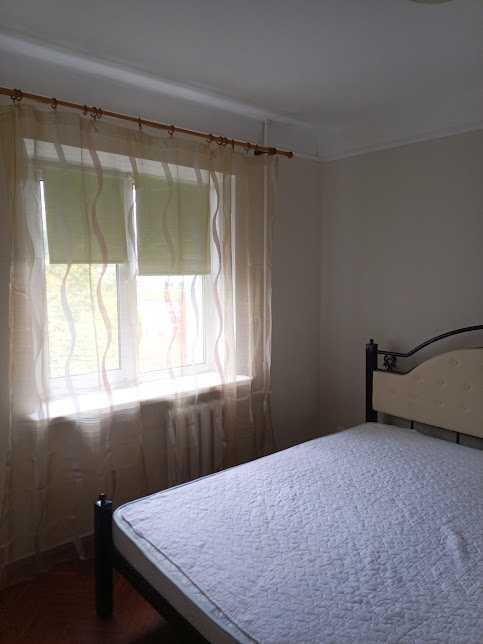 Оренда 3-кімнатної квартири 60 м², Берестейский, 27