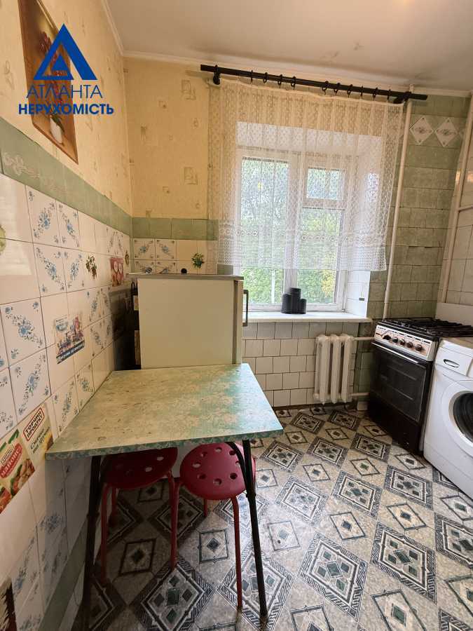 Продажа 3-комнатной квартиры 55.5 м², Воли просп., 45