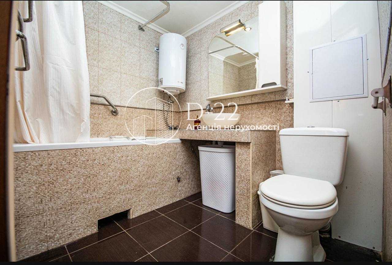 Продажа 3-комнатной квартиры 106 м², Науки просп., 86
