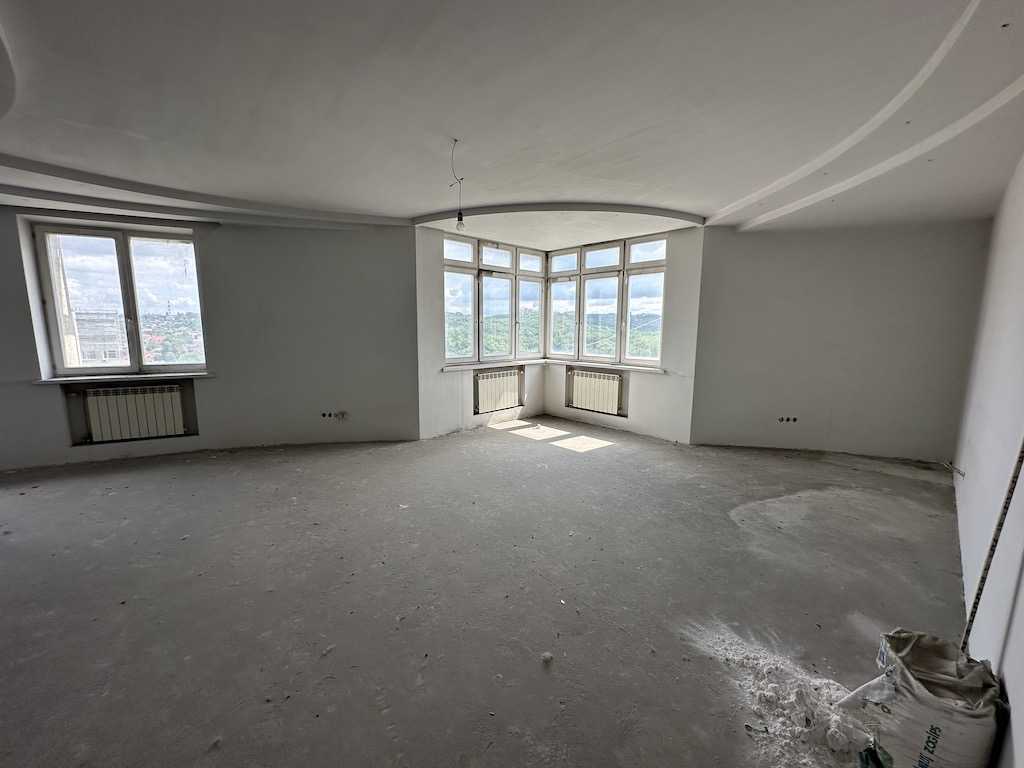 Продажа 4-комнатной квартиры 145 м², Голосеевский просп., 68