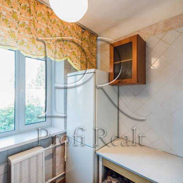 Продажа 3-комнатной квартиры 57 м², Николая Краснова ул., 8