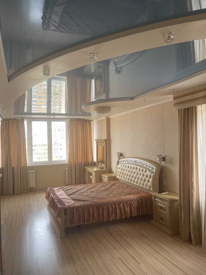 Оренда 3-кімнатної квартири 121.7 м², Петра Григоренка просп., 23