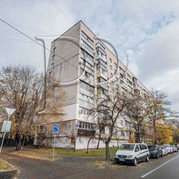 Продажа 3-комнатной квартиры 68 м², Хорольская ул., 10