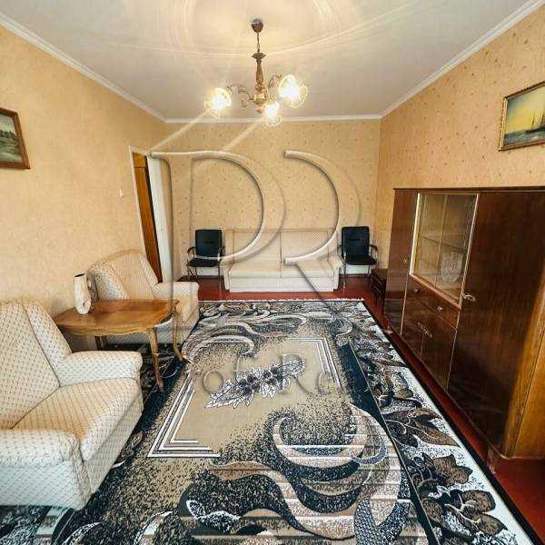 Продаж 2-кімнатної квартири 54 м², Володимира Маяковського просп., 7А