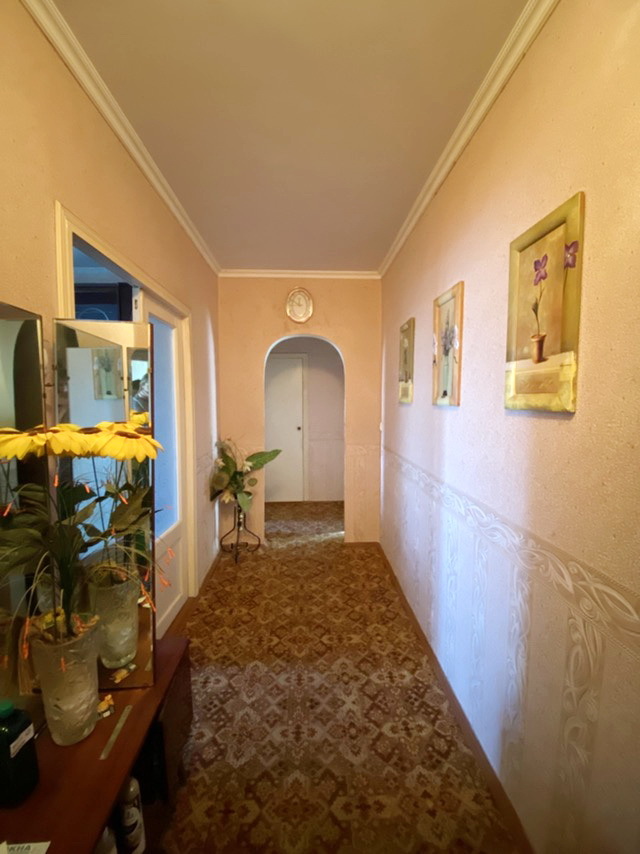 Продажа 3-комнатной квартиры 76 м², Озерная ул.