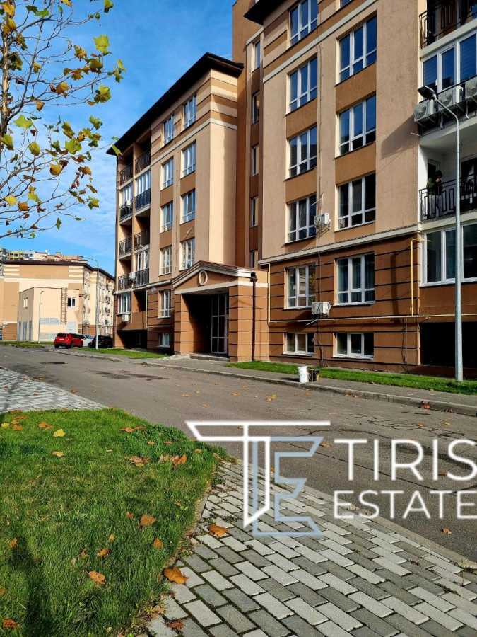 Продажа 2-комнатной квартиры 65 м², Метрологическая ул., 27А