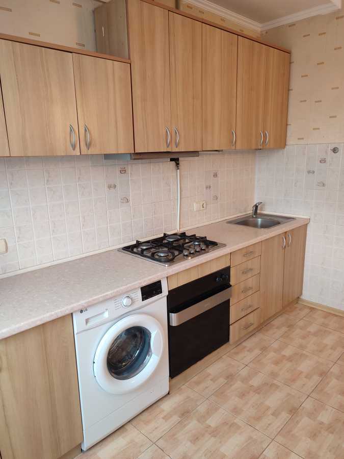 Оренда 2-кімнатної квартири 70 м², Лесі Українки бул., 36Б