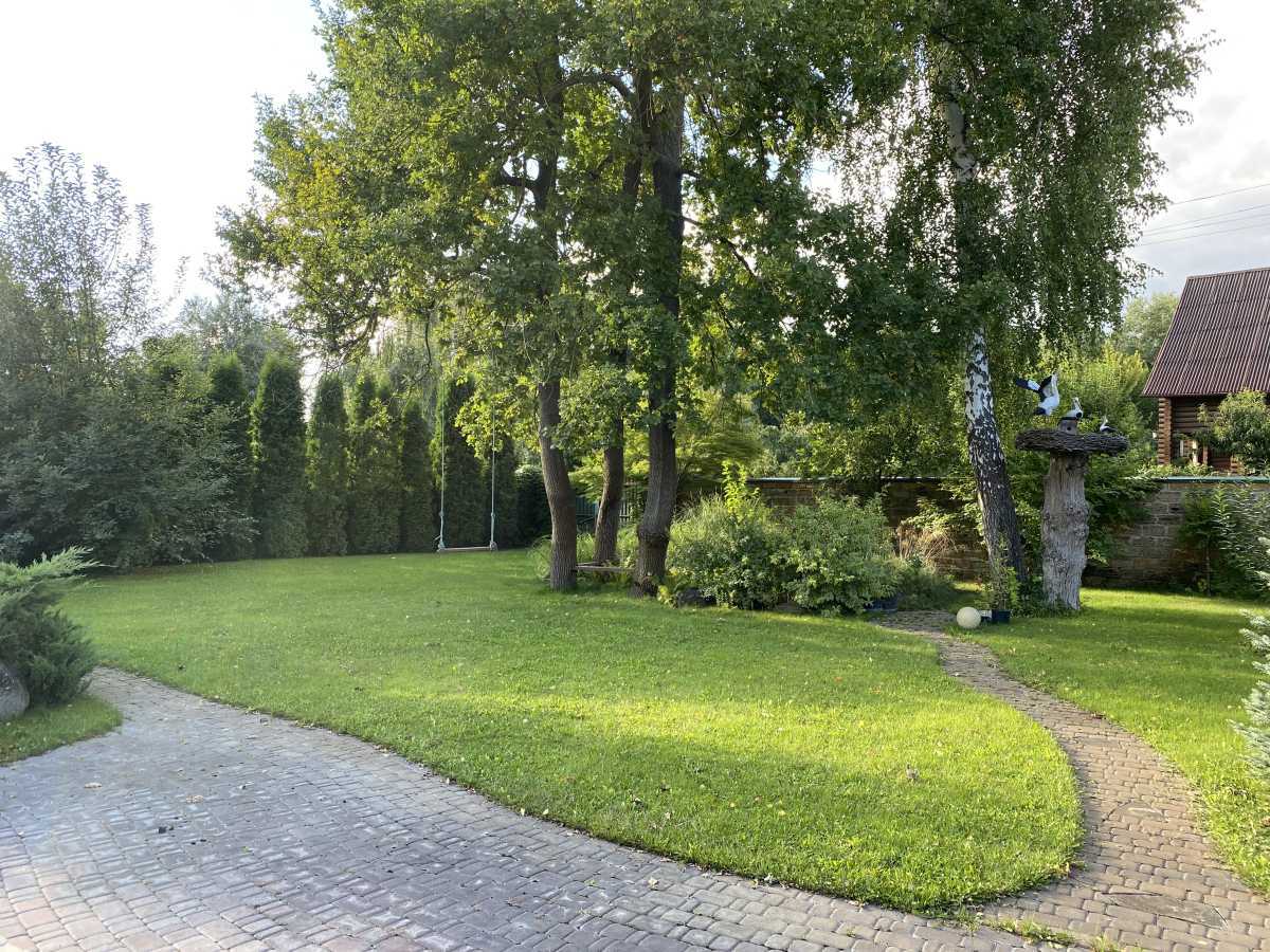 Продаж будинку 186.3 м², Південна вул.