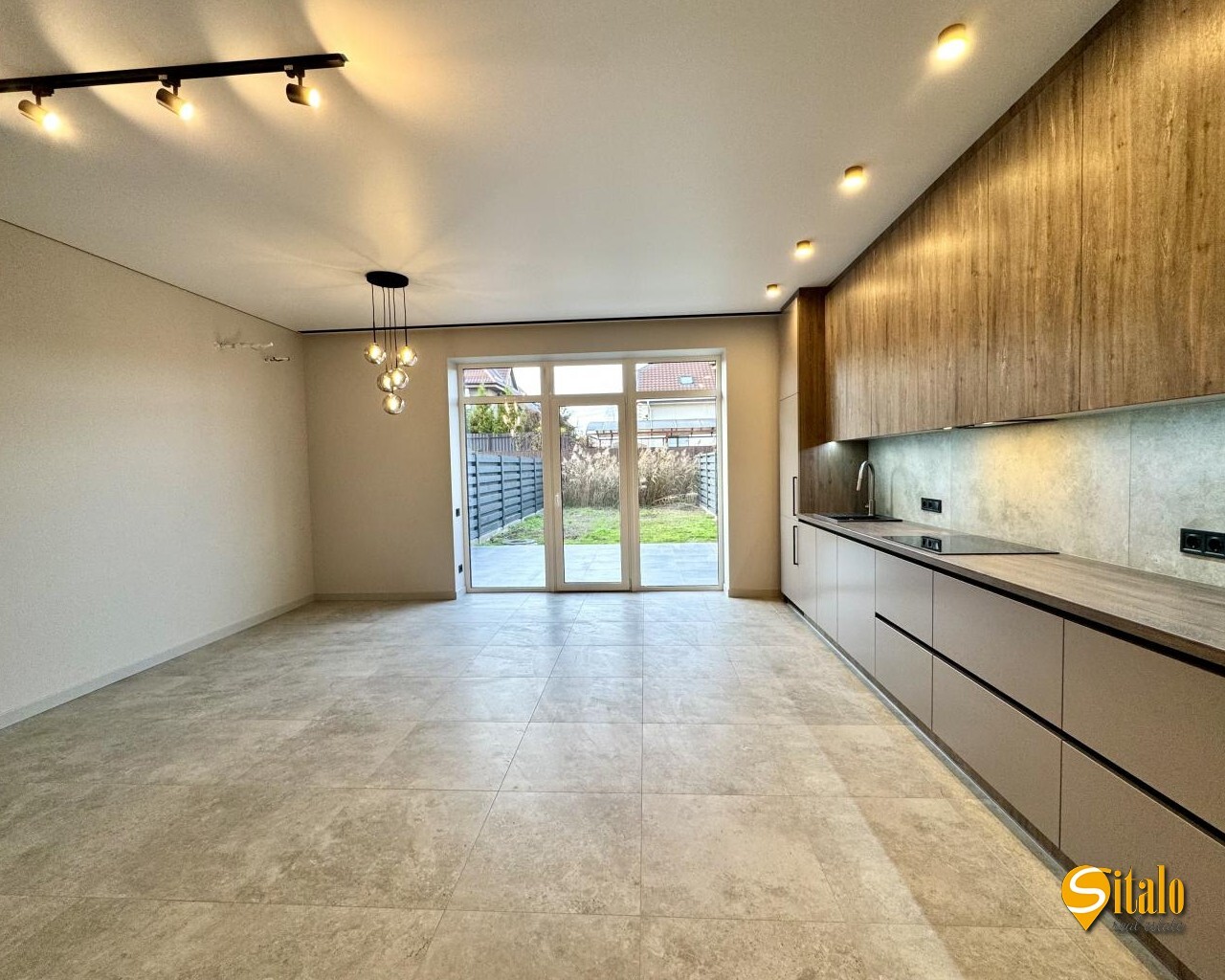 Продаж будинку 110 м², Центральна вул.