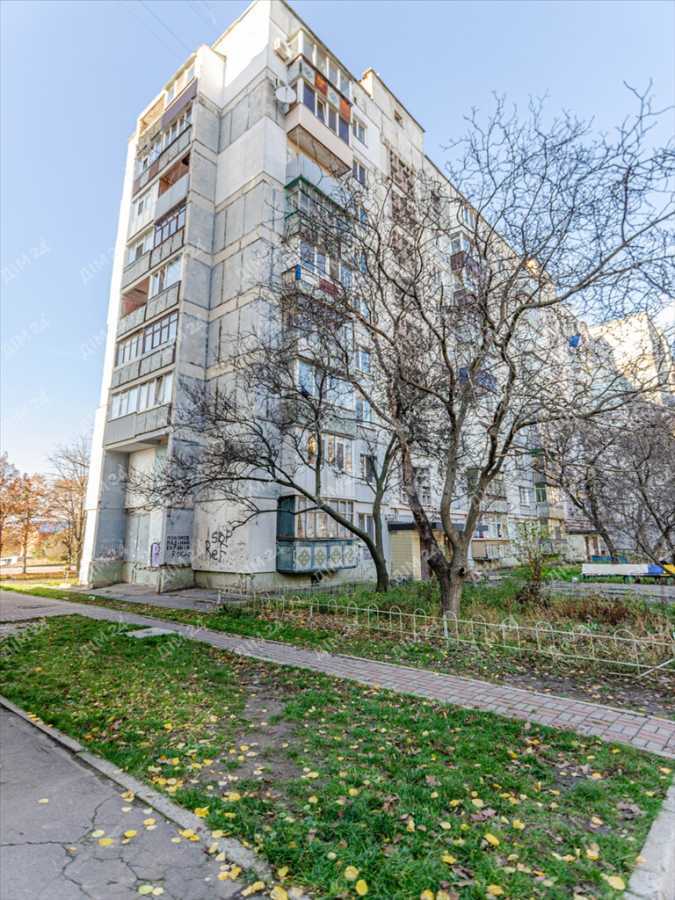 Продажа 1-комнатной квартиры 41 м², Героев АТО ул., Україги, 1