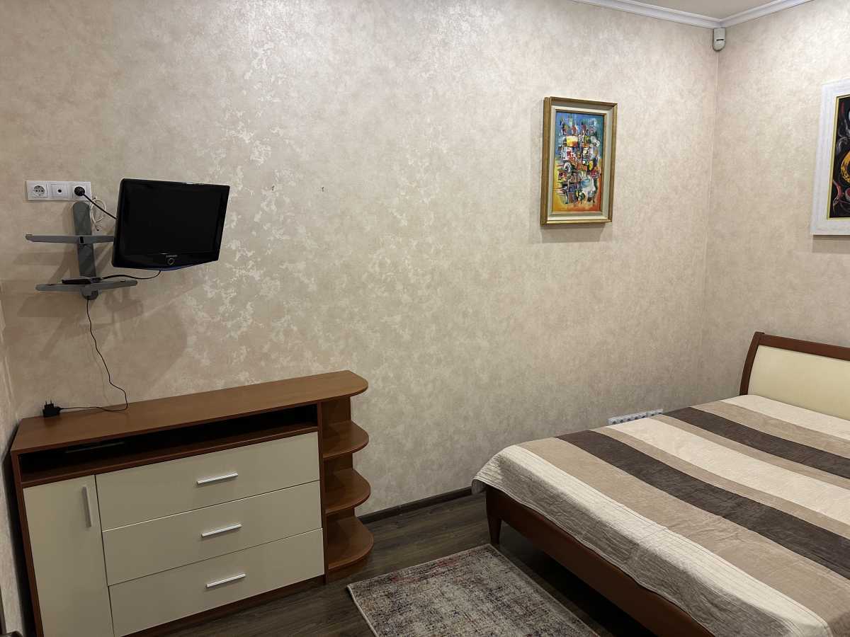 Оренда 2-кімнатної квартири 65 м², Саксаганського вул., 131А