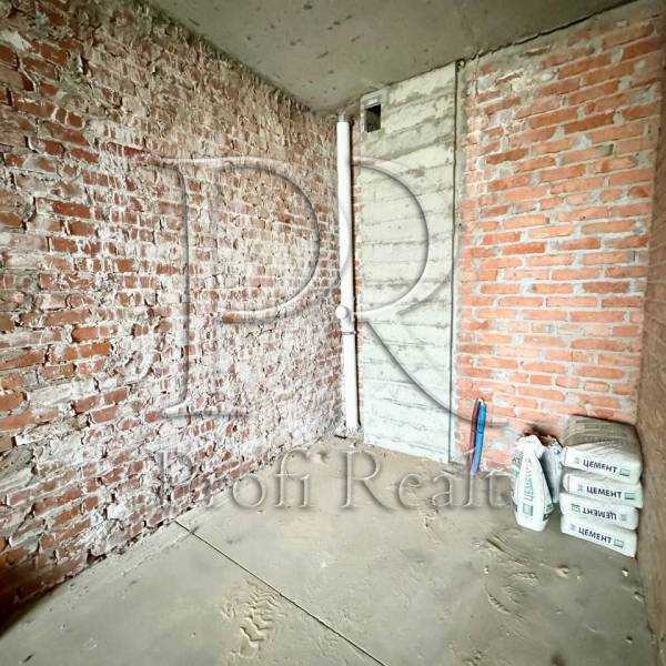 Продажа 1-комнатной квартиры 42 м², Победы просп., 67