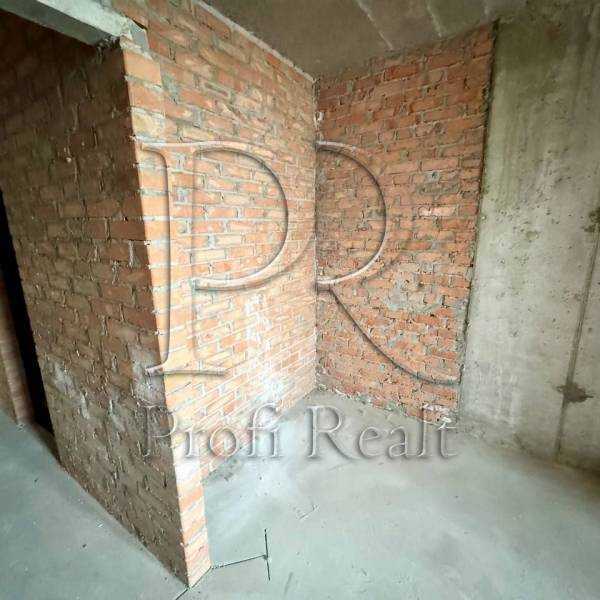 Продажа 1-комнатной квартиры 42 м², Победы просп., 67