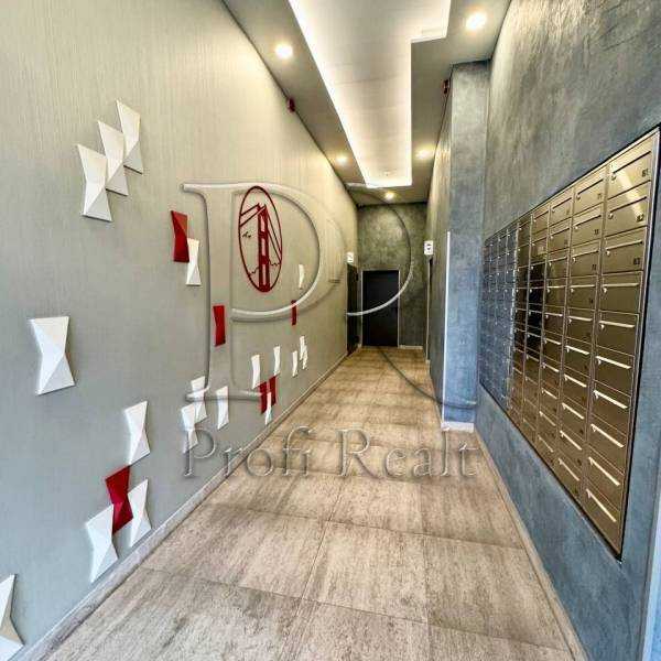 Продажа 1-комнатной квартиры 42 м², Победы просп., 67