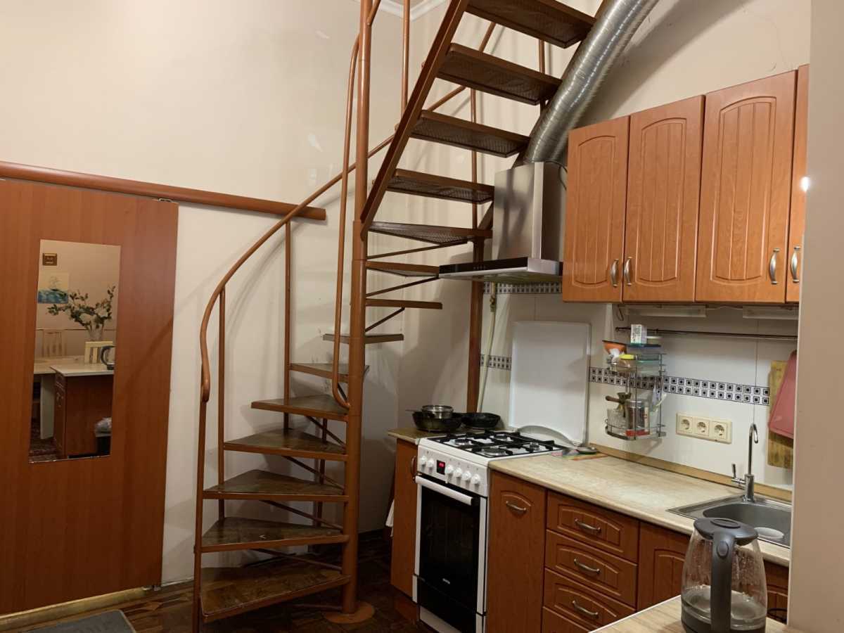 Оренда 3-кімнатної квартири 90 м², Успенская вул., 52