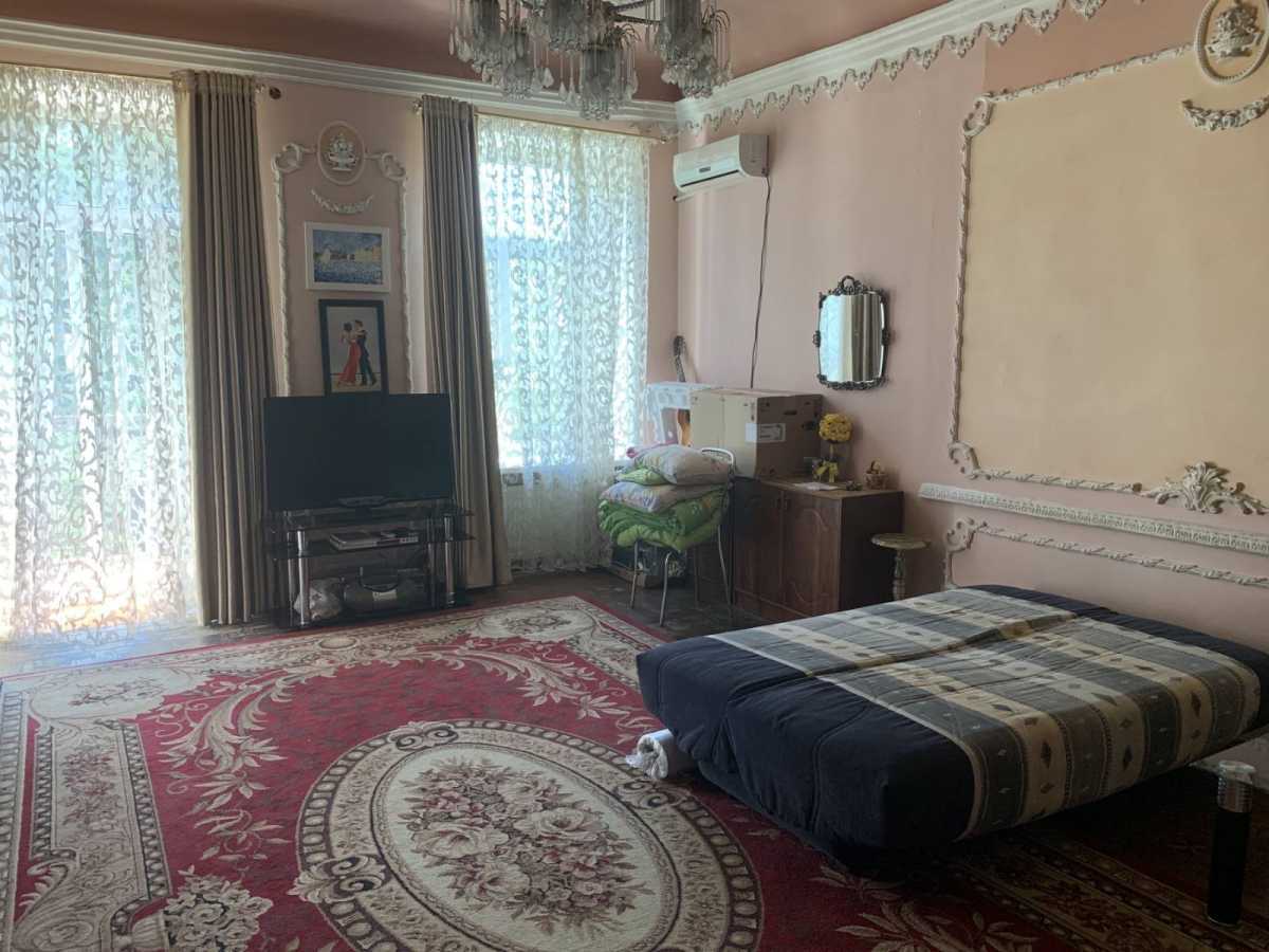 Оренда 3-кімнатної квартири 90 м², Успенская вул., 52