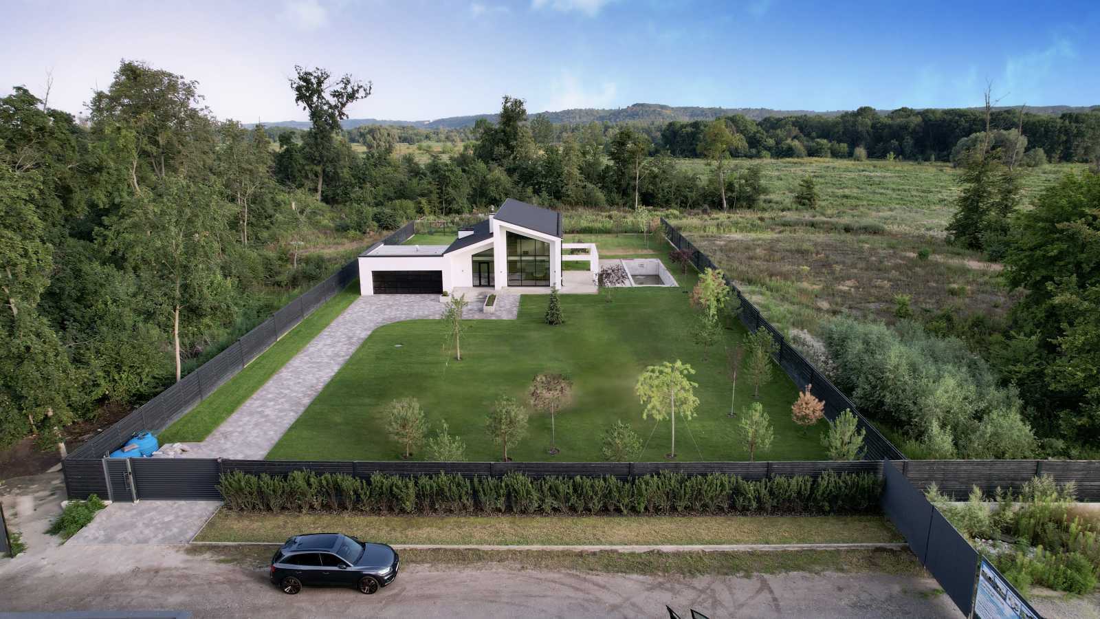 Продаж будинку 265 м²