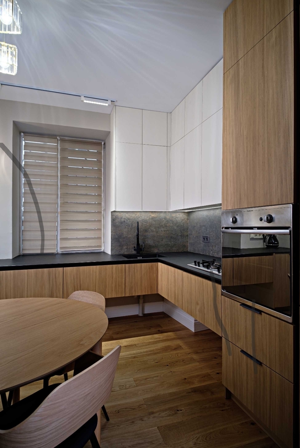 Оренда 3-кімнатної квартири 120 м², Александровский просп., 4