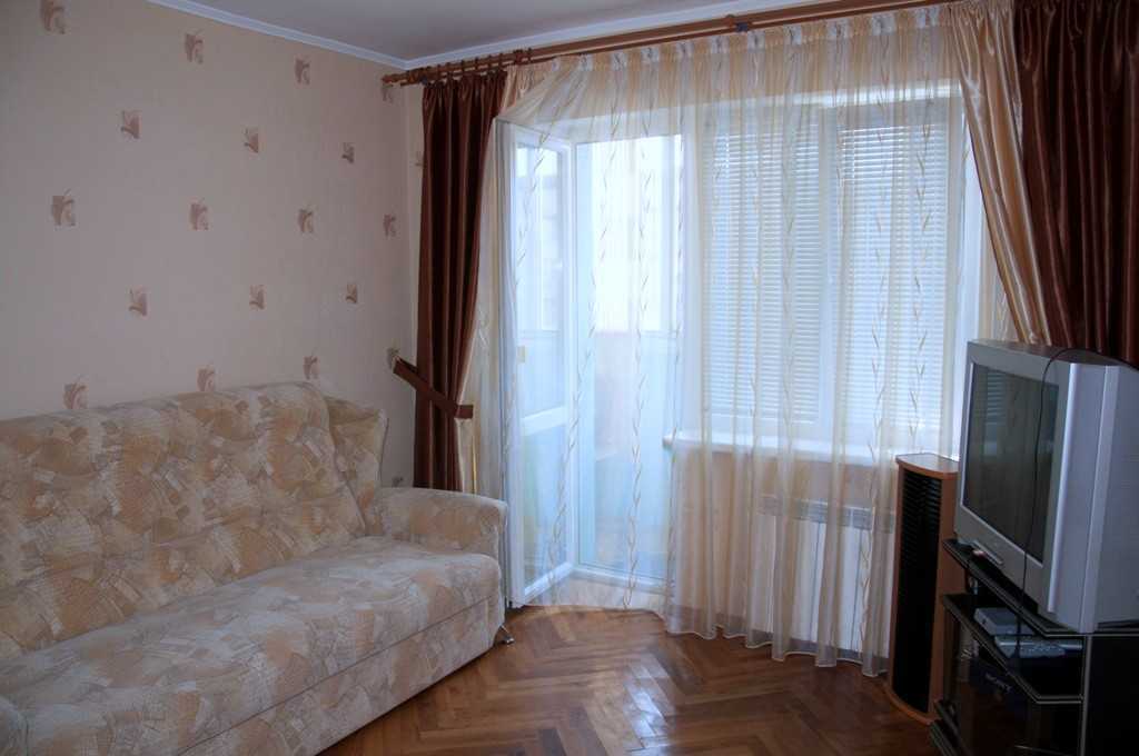 Оренда 1-кімнатної квартири 36 м², Дмитра Луценко вул., 1Б