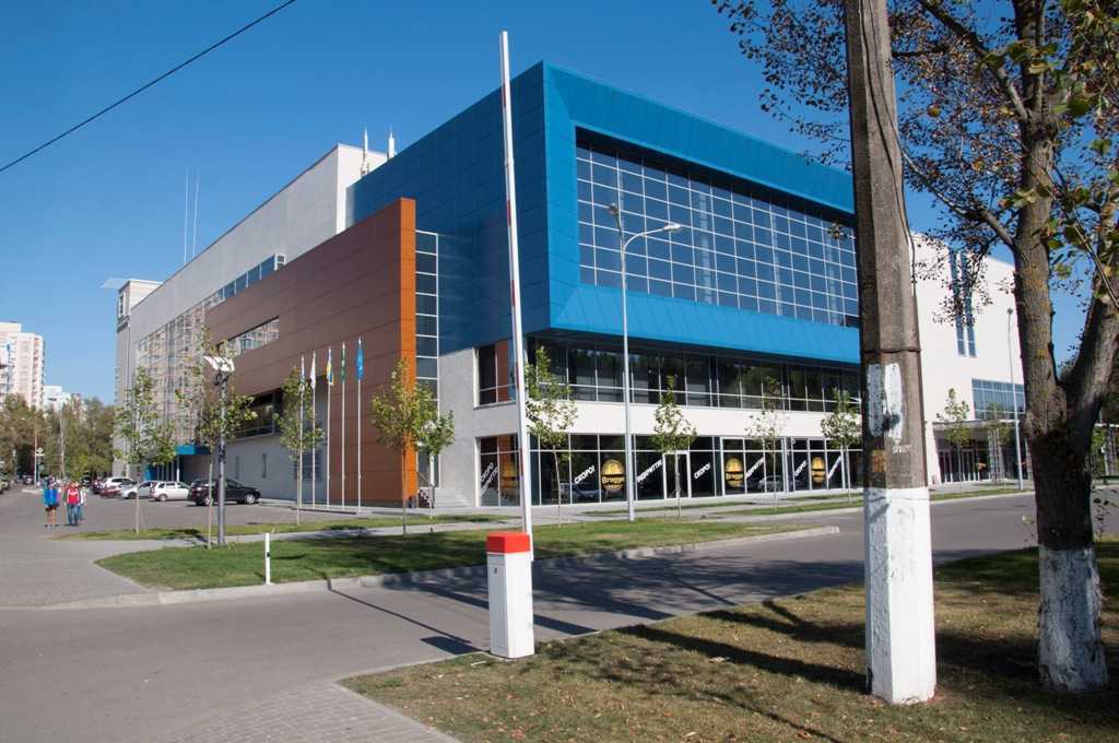 Оренда 1-кімнатної квартири 36 м², Дмитра Луценко вул., 1Б