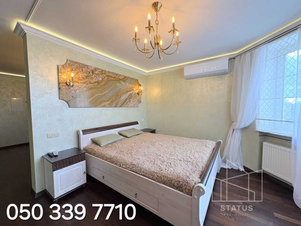 Продаж 5-кімнатної квартири 172 м², Боголюбова вул., 16