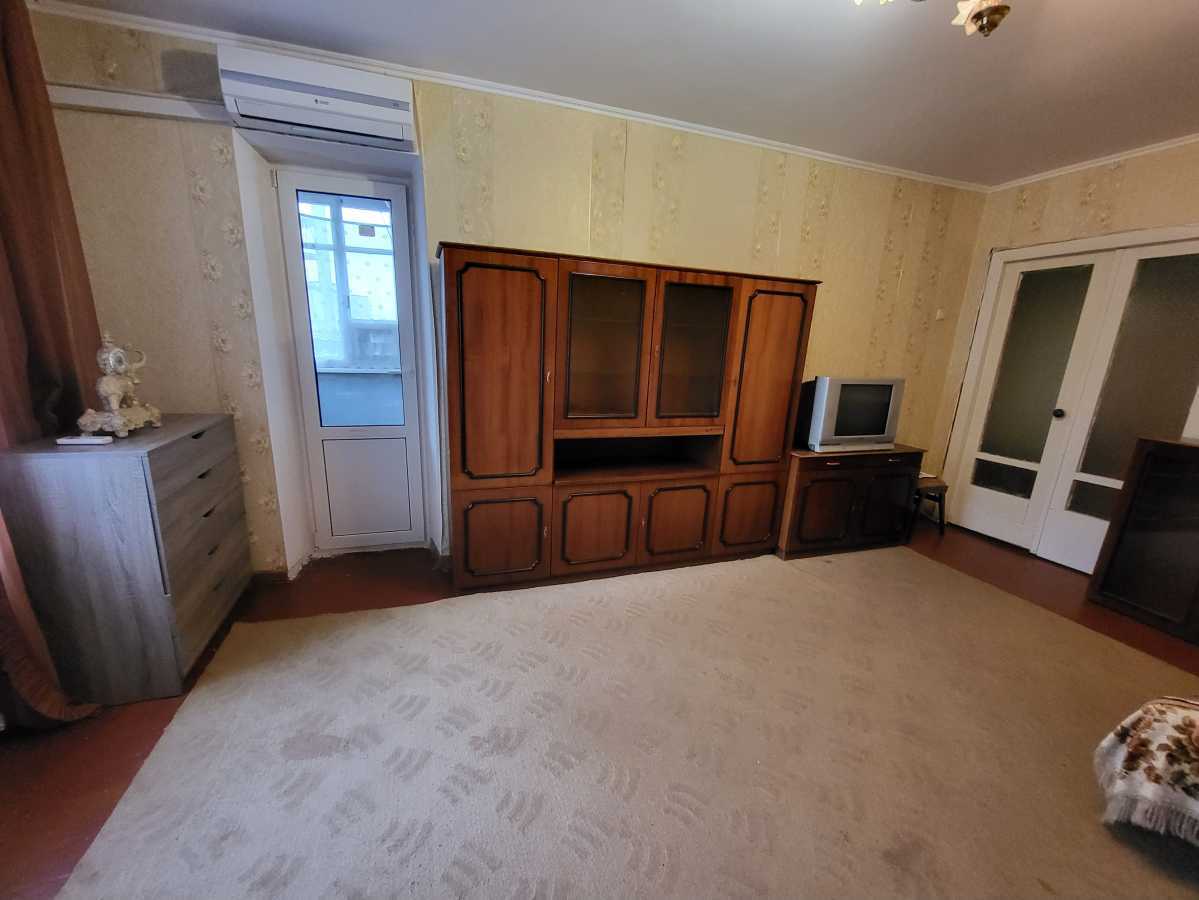 Аренда 1-комнатной квартиры 40 м², Астраханская ул., 5