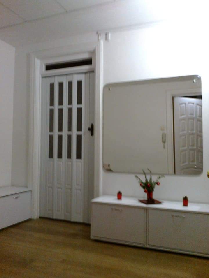 Оренда кімнати/частини квартири, Мечнікова вул.