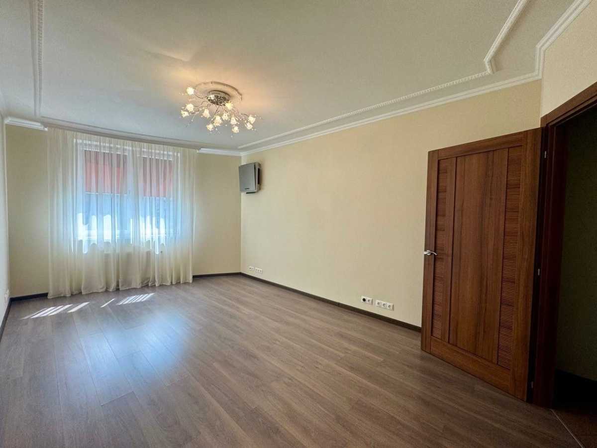 Продажа 4-комнатной квартиры 146.5 м², Раисы Окипной ул., 10