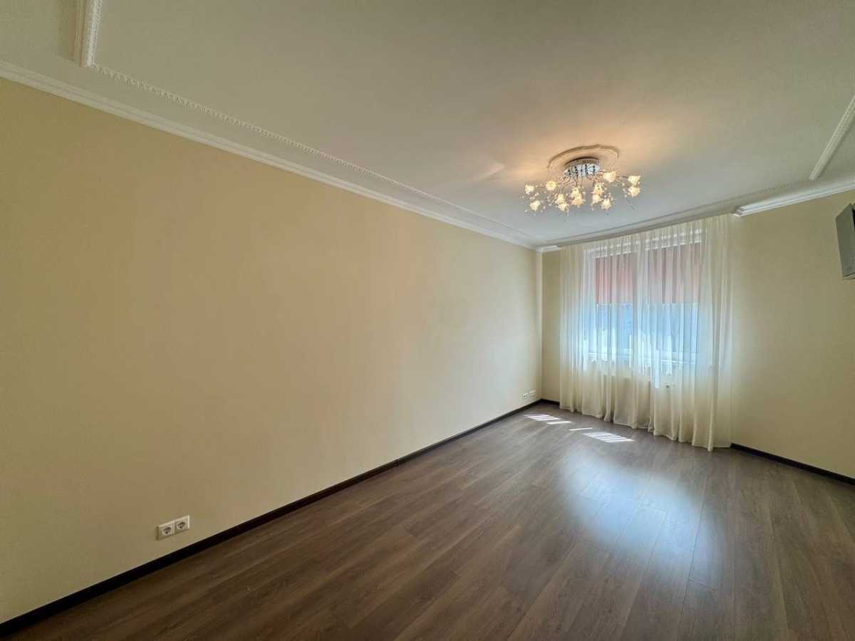 Продажа 4-комнатной квартиры 146.5 м², Раисы Окипной ул., 10