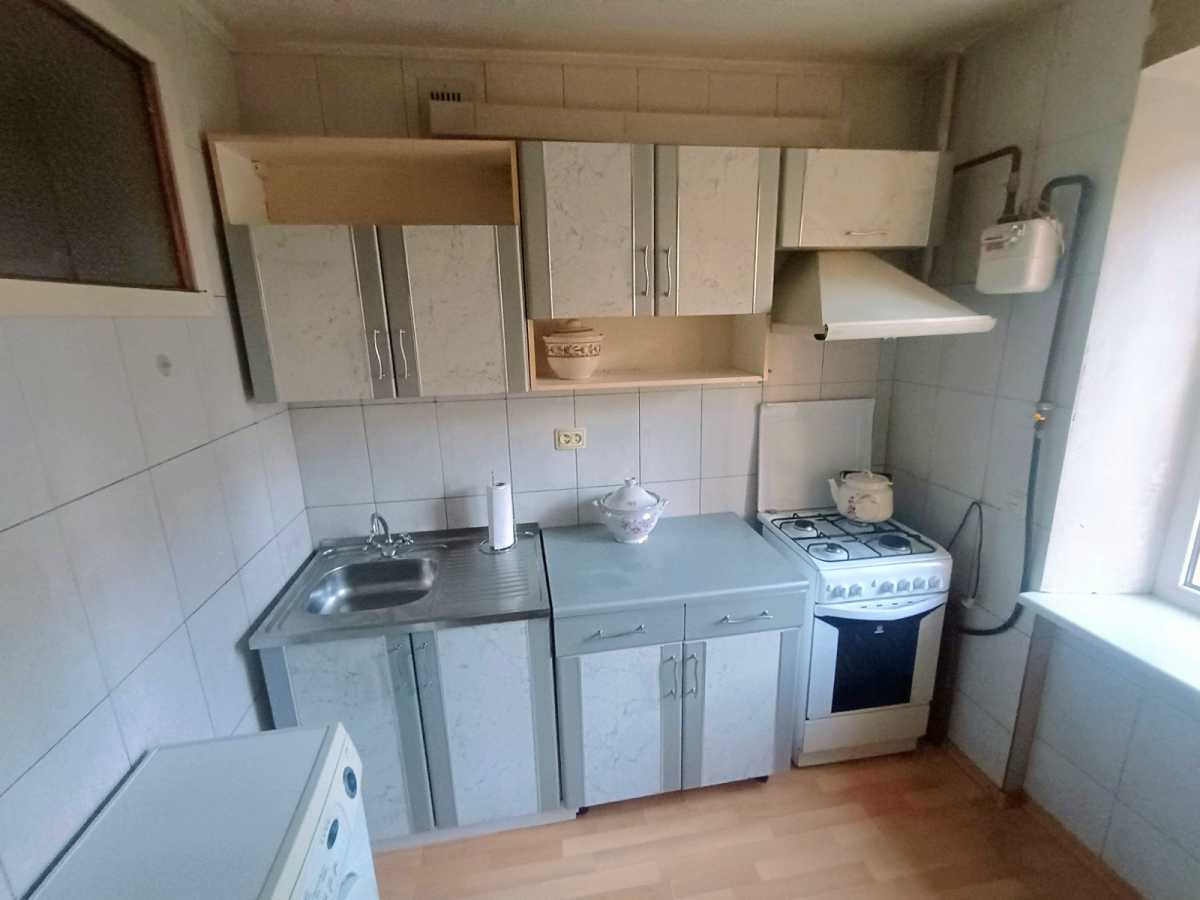 Продажа 3-комнатной квартиры 58 м², Науки, 117