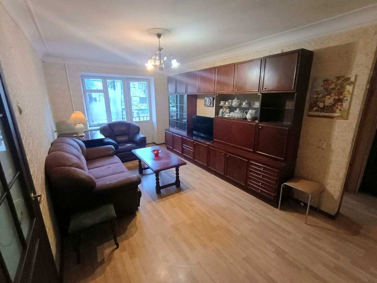 Продажа 3-комнатной квартиры 58 м², Науки, 117