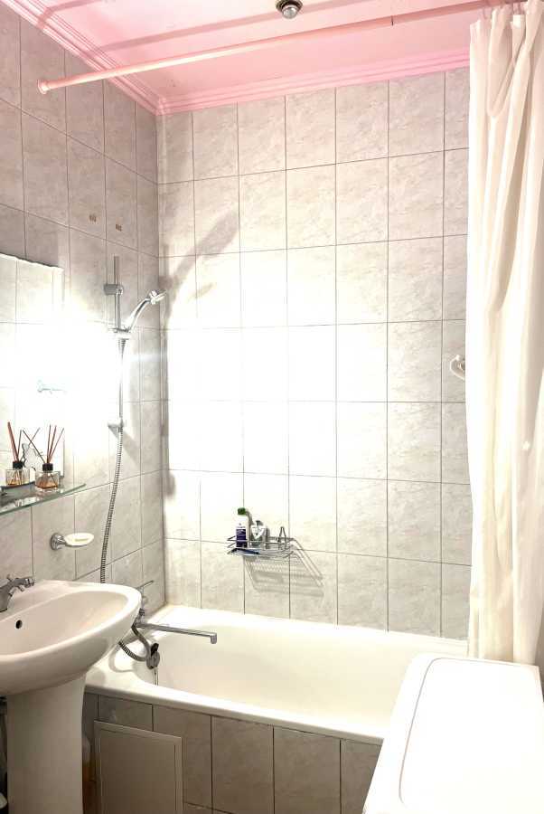 Продажа 2-комнатной квартиры 44 м², Большая Китаевская ул., 53А