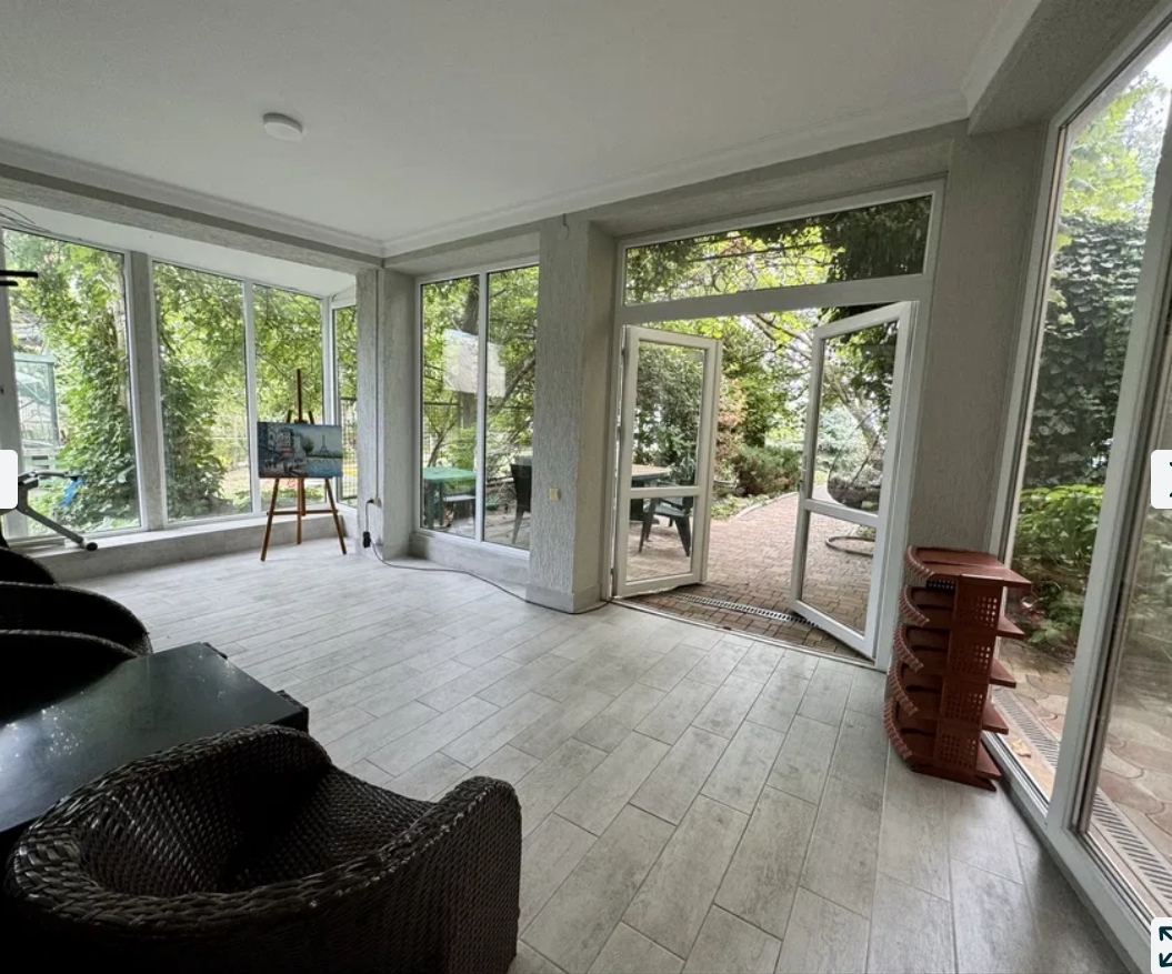 Аренда дома 200 м², Дача Ковалевского ул.