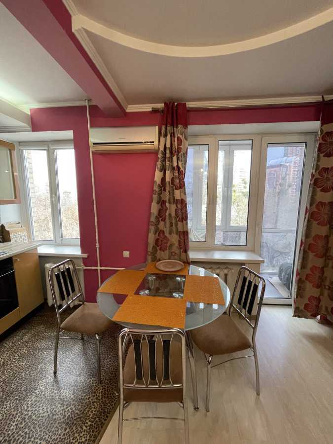 Продажа 2-комнатной квартиры 39 м², Генерала Алмазова ул., 9