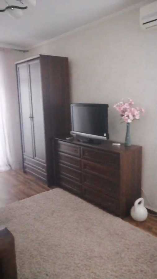 Аренда 2-комнатной квартиры 56 м², Комсомольська, 80