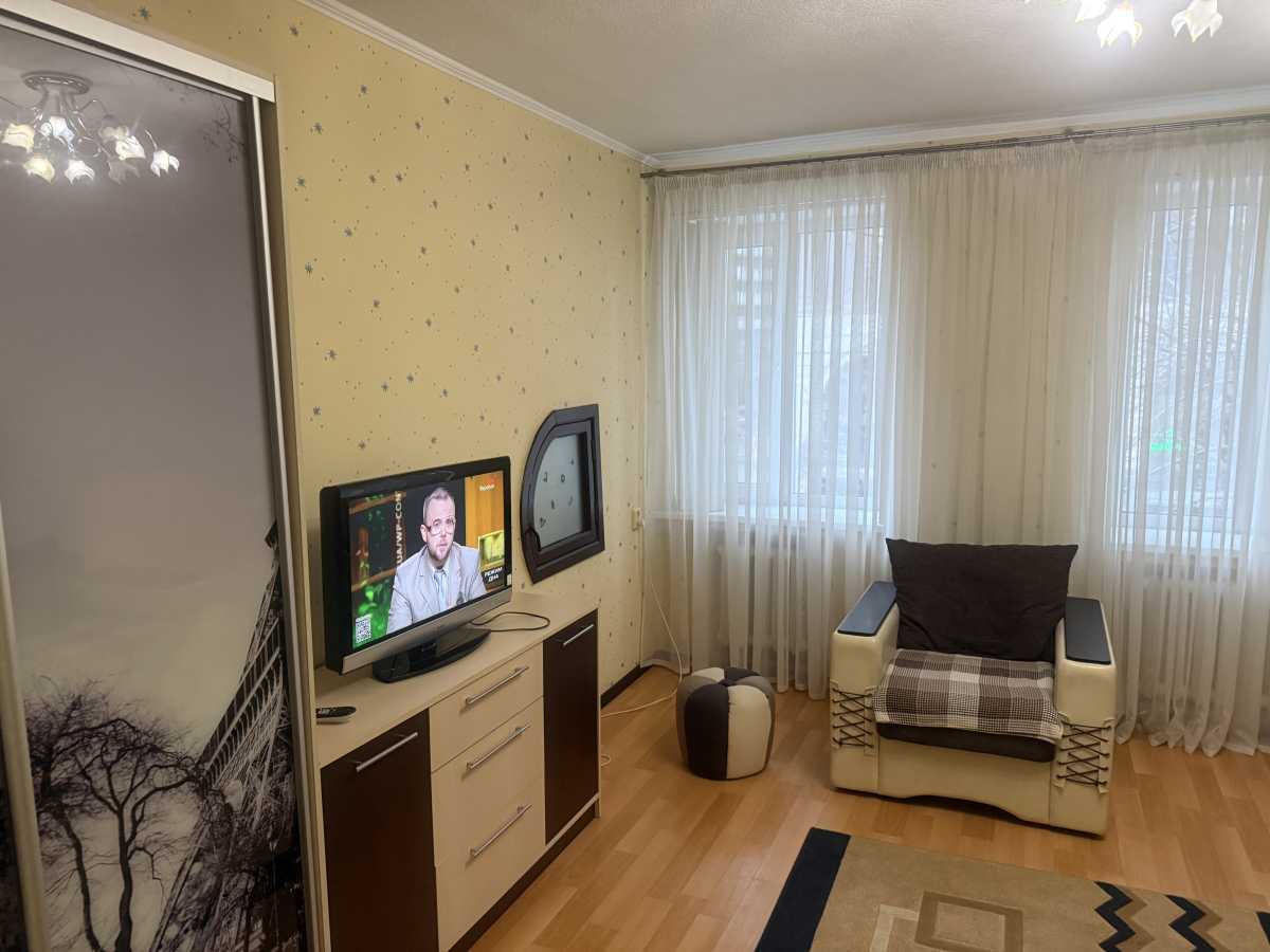 Аренда 2-комнатной квартиры 56 м², Комсомольська, 80
