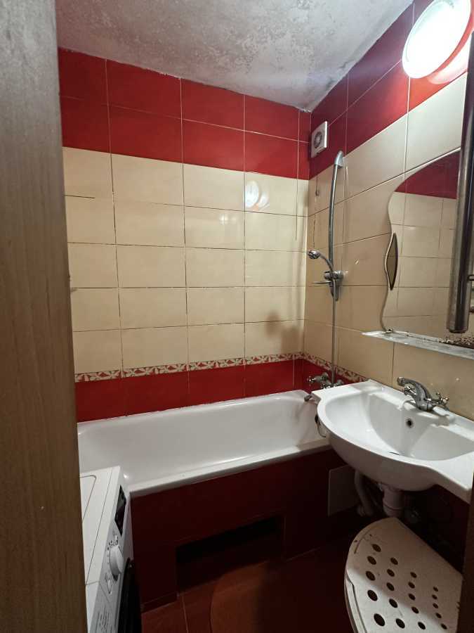 Продажа 3-комнатной квартиры 66 м², Воинов-Афганцев ул., 1