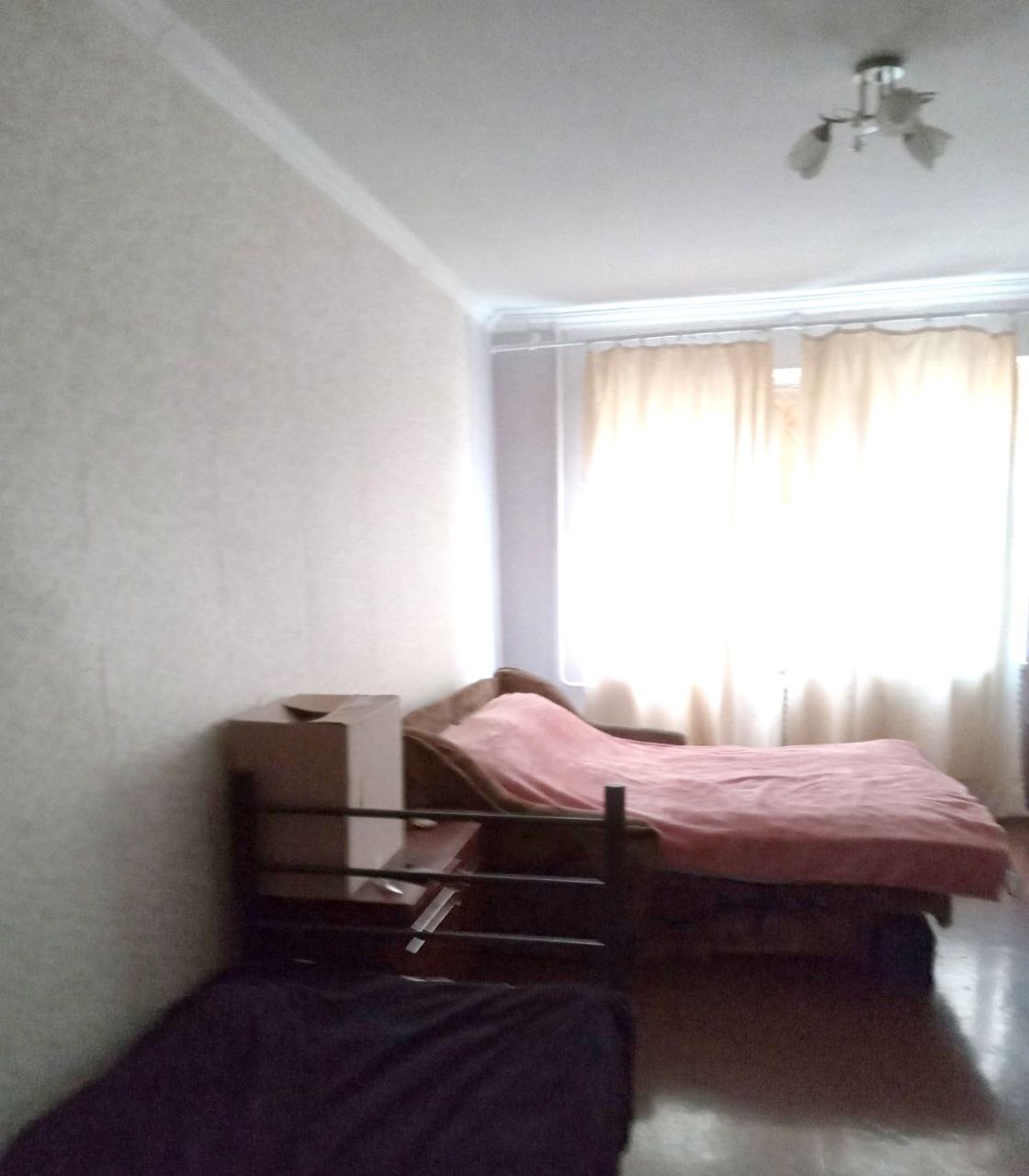 Продаж 3-кімнатної квартири 63 м², Академіка Глушко просп.