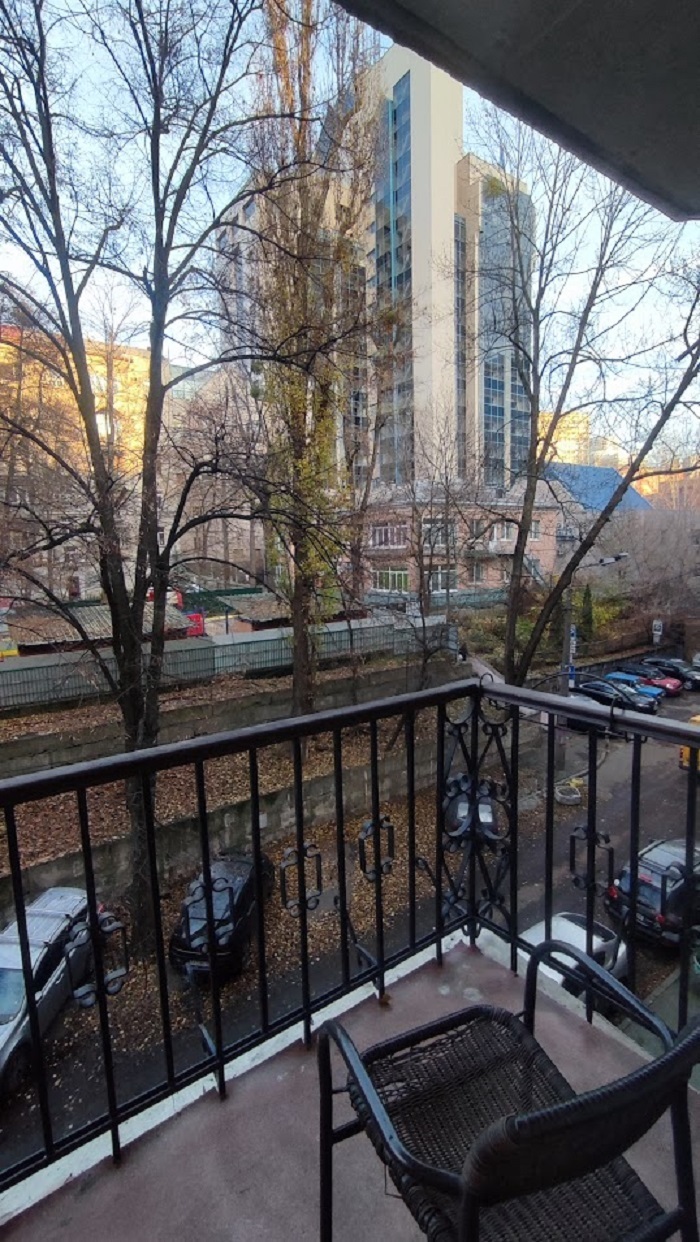 Аренда 2-комнатной квартиры 56 м², Кропивницкого ул., 18