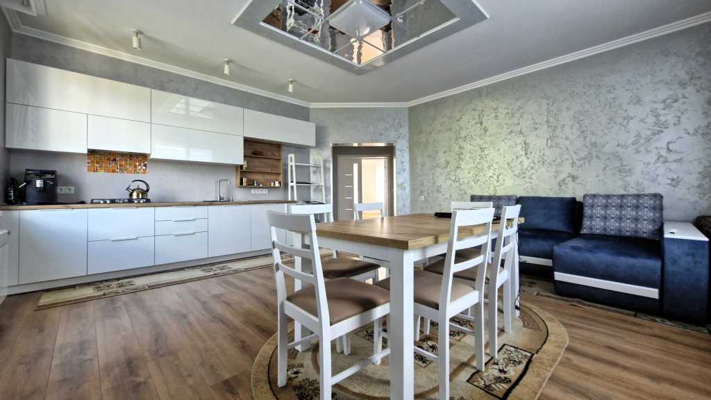 Продаж будинку 296 м², Абрикосова