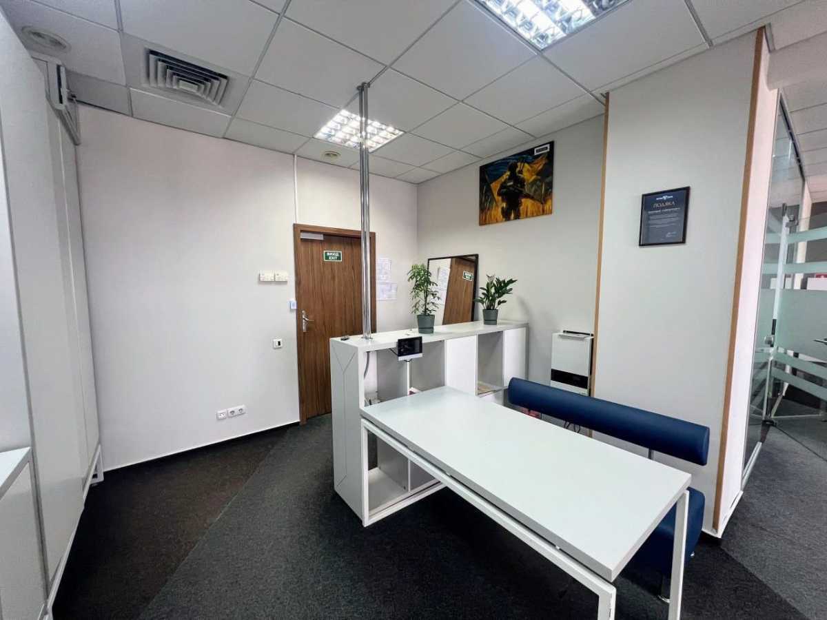 Аренда офиса 132 м², Евгения Сверстюка ул., 2А