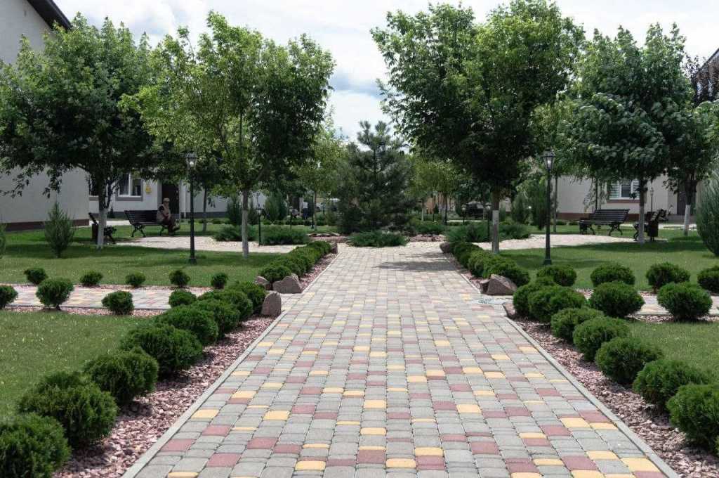 Продаж 2-кімнатної квартири 72 м², Ясна вул.