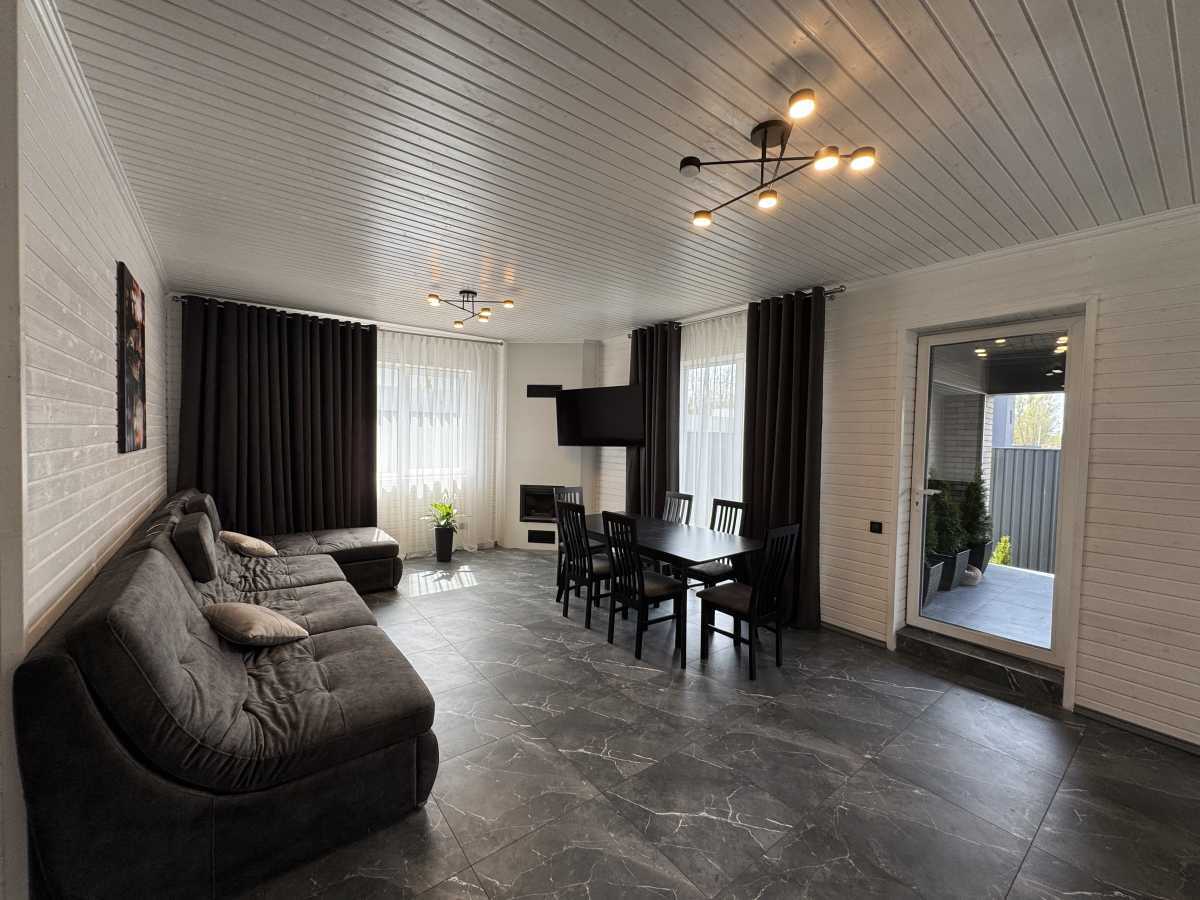 Будинок подобово 150 м², Кринична