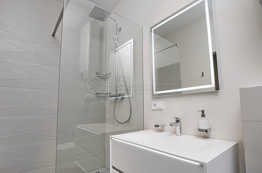 Оренда 3-кімнатної квартири 110 м², Каманіна вул., 16А/6