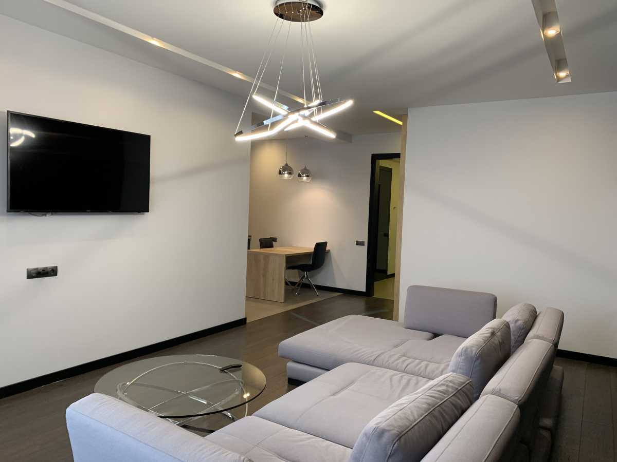 Аренда 1-комнатной квартиры 65 м², Саксаганского ул., 37к